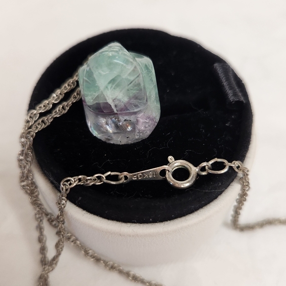 Rainbow Flourite Skull Silver Necklace - Picture 7 of 13